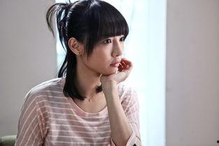 娱乐吃瓜女配图片,吃瓜群众的甜蜜复仇记